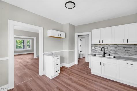 3514 E 118th Street Cleveland OH 44105