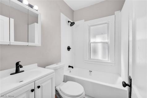 3514 E 118th Street Cleveland OH 44105