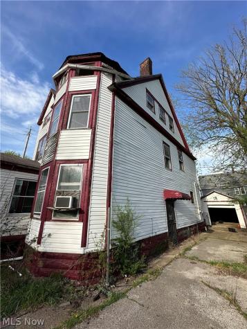1821 E 93rd Street Cleveland OH 44106