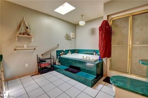 1307-1309 Main Avenue W Massillon OH 44647