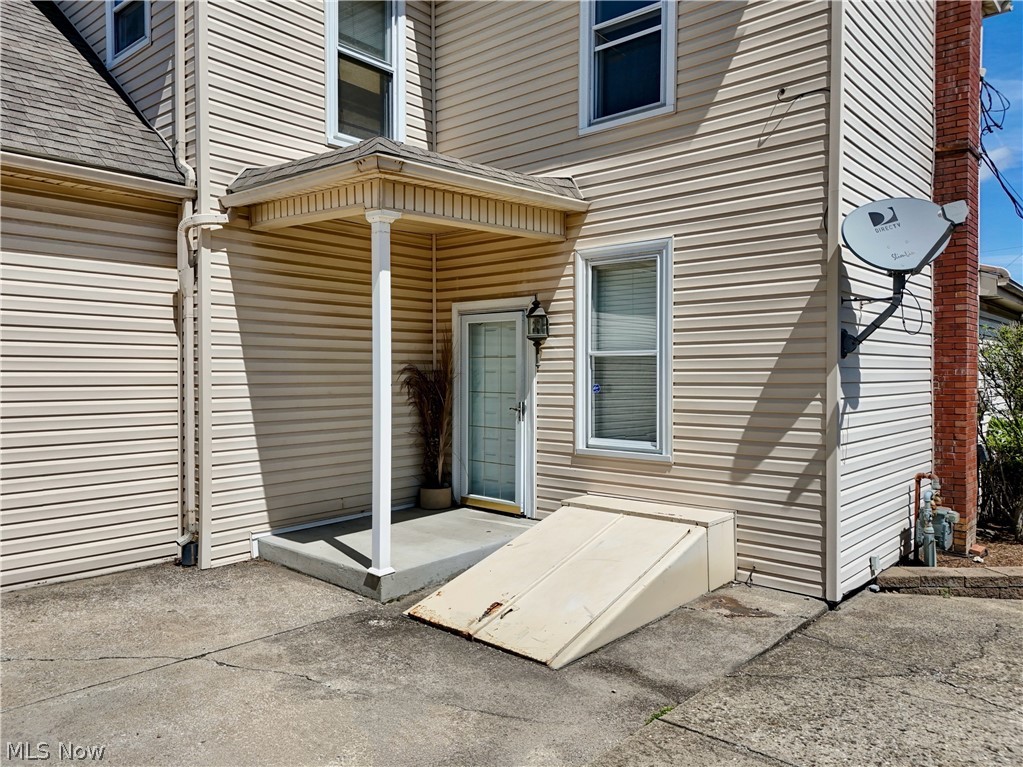 1307-1309 Main Avenue W Massillon OH 44647