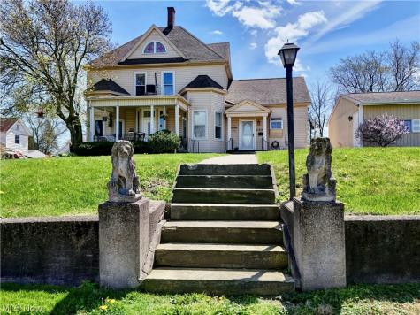 1307-1309 Main Avenue W Massillon OH 44647