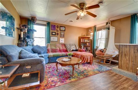 1307-1309 Main Avenue W Massillon OH 44647