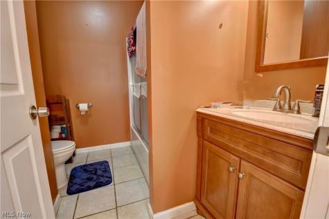 1307-1309 Main Avenue W Massillon OH 44647