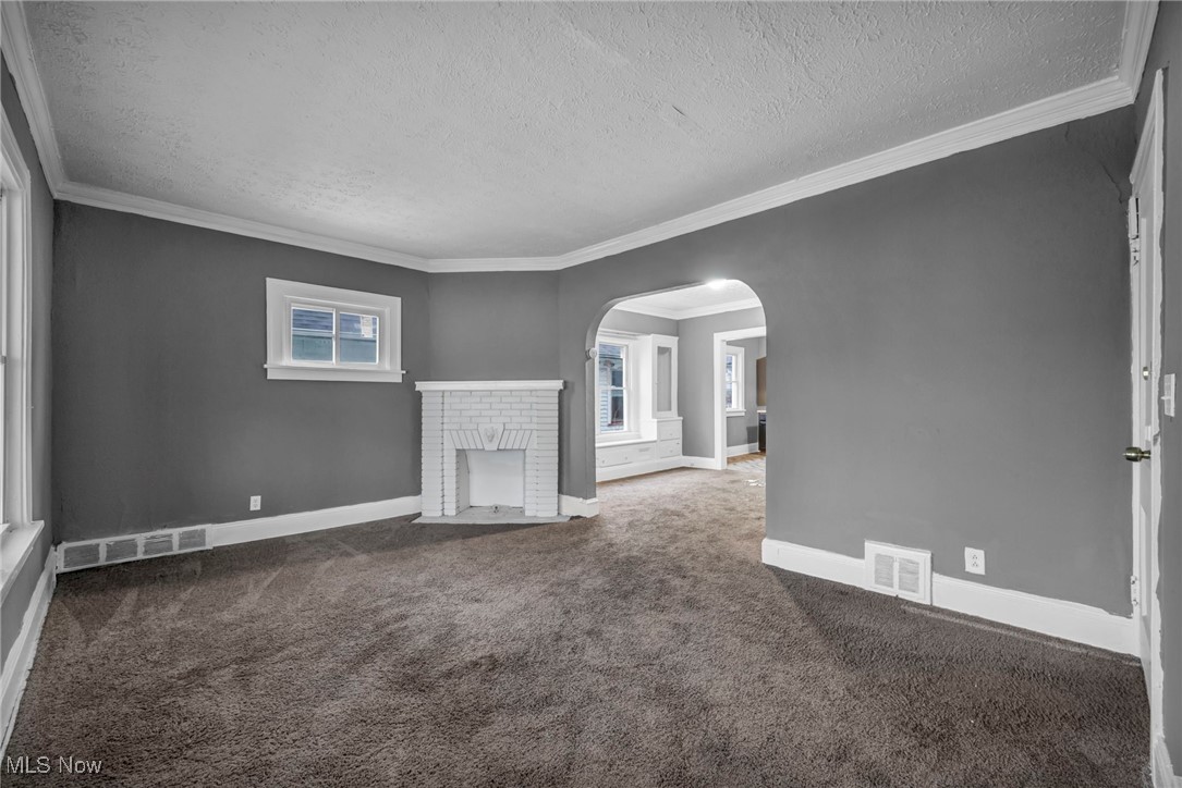 13818 Durkee Avenue Cleveland OH 44105
