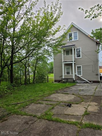 3513 E 117th Street Cleveland OH 44105