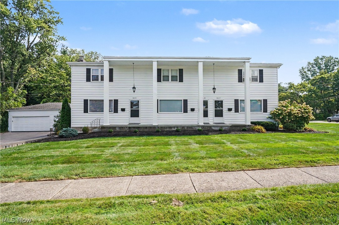 3617-3621 Charring Cross Drive Stow OH 44224