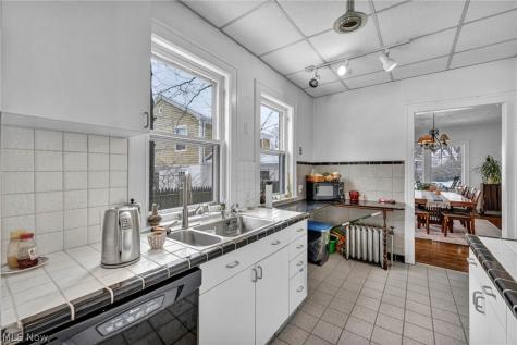 2410 Overlook Road Cleveland Heights OH 44106