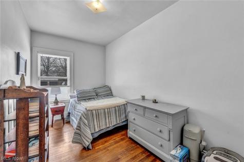 2410 Overlook Road Cleveland Heights OH 44106