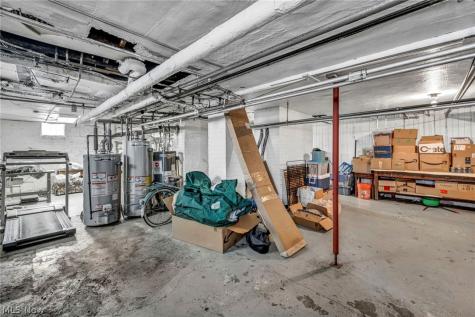 2410 Overlook Road Cleveland Heights OH 44106