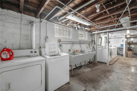 2410 Overlook Road Cleveland Heights OH 44106
