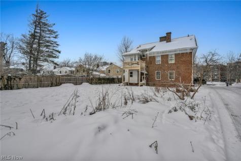 2410 Overlook Road Cleveland Heights OH 44106