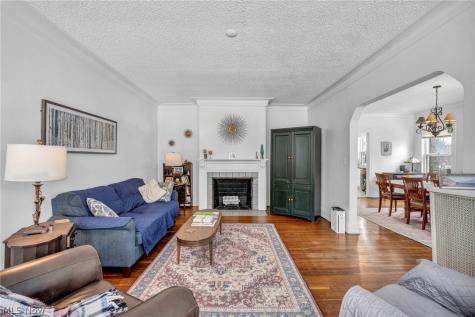 2410 Overlook Road Cleveland Heights OH 44106