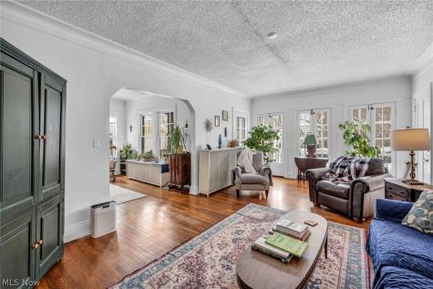 2410 Overlook Road Cleveland Heights OH 44106