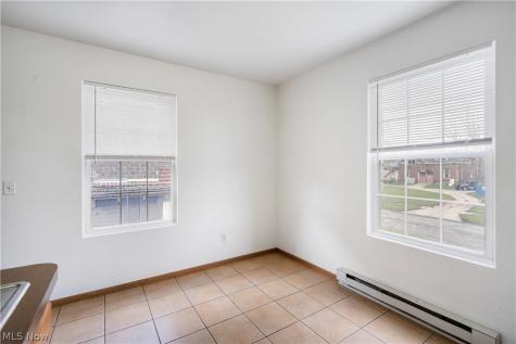 832 Michigan Avenue Youngstown OH 44504