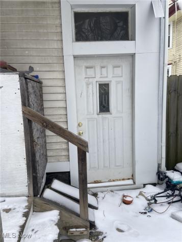 3322 Daisy Avenue Cleveland OH 44109