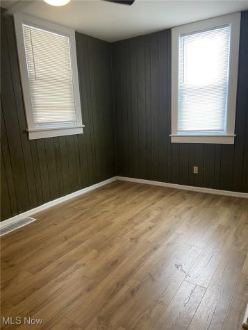 3322 Daisy Avenue Cleveland OH 44109