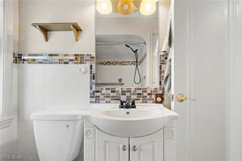 7411 Wooster Parma OH 44129