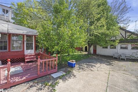 7411 Wooster Parma OH 44129