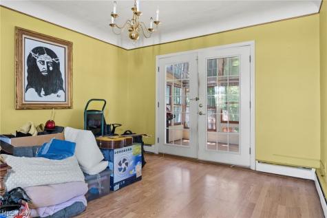 7411 Wooster Parma OH 44129