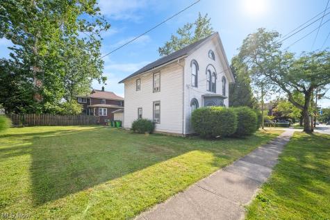 178 E Bridge Street Berea OH 44017