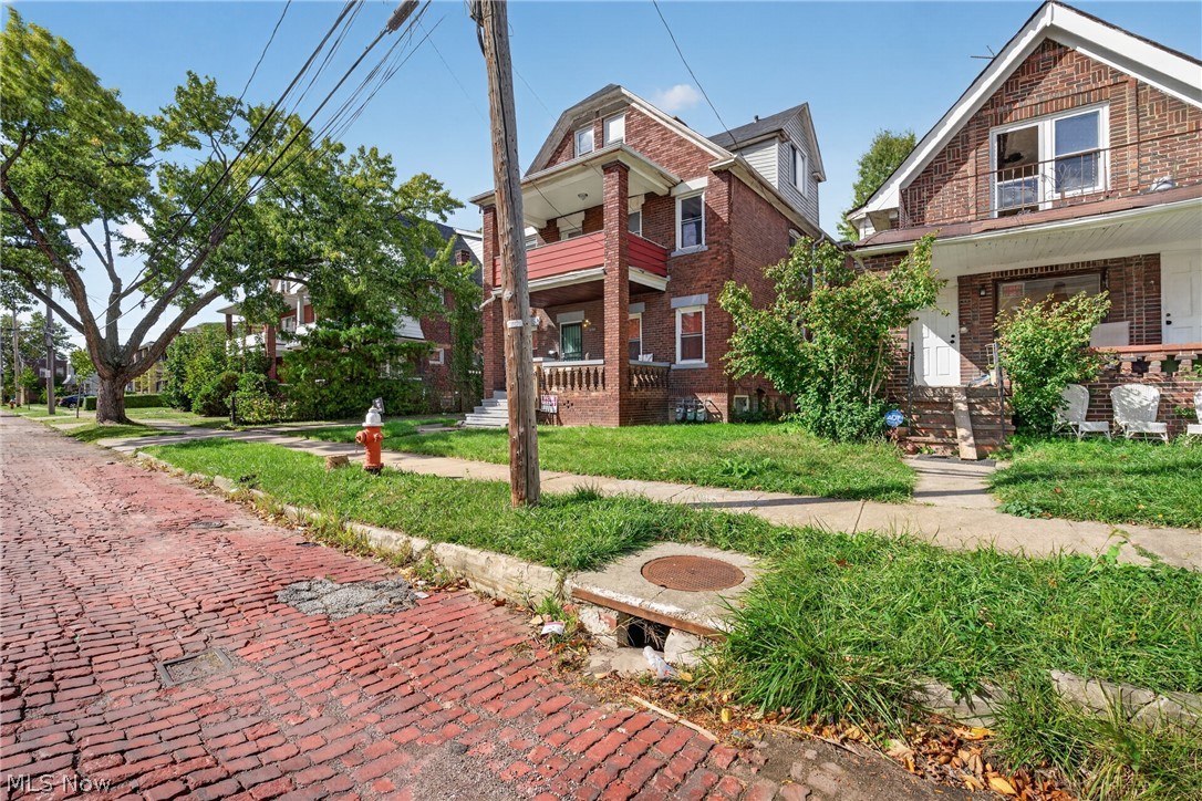 15733 Halliday Avenue Cleveland OH 44110