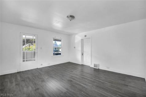 6603 Gertrude Avenue Cleveland OH 44105
