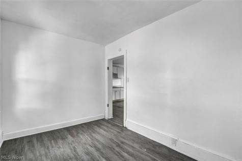 6603 Gertrude Avenue Cleveland OH 44105