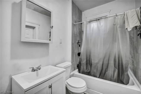 6603 Gertrude Avenue Cleveland OH 44105