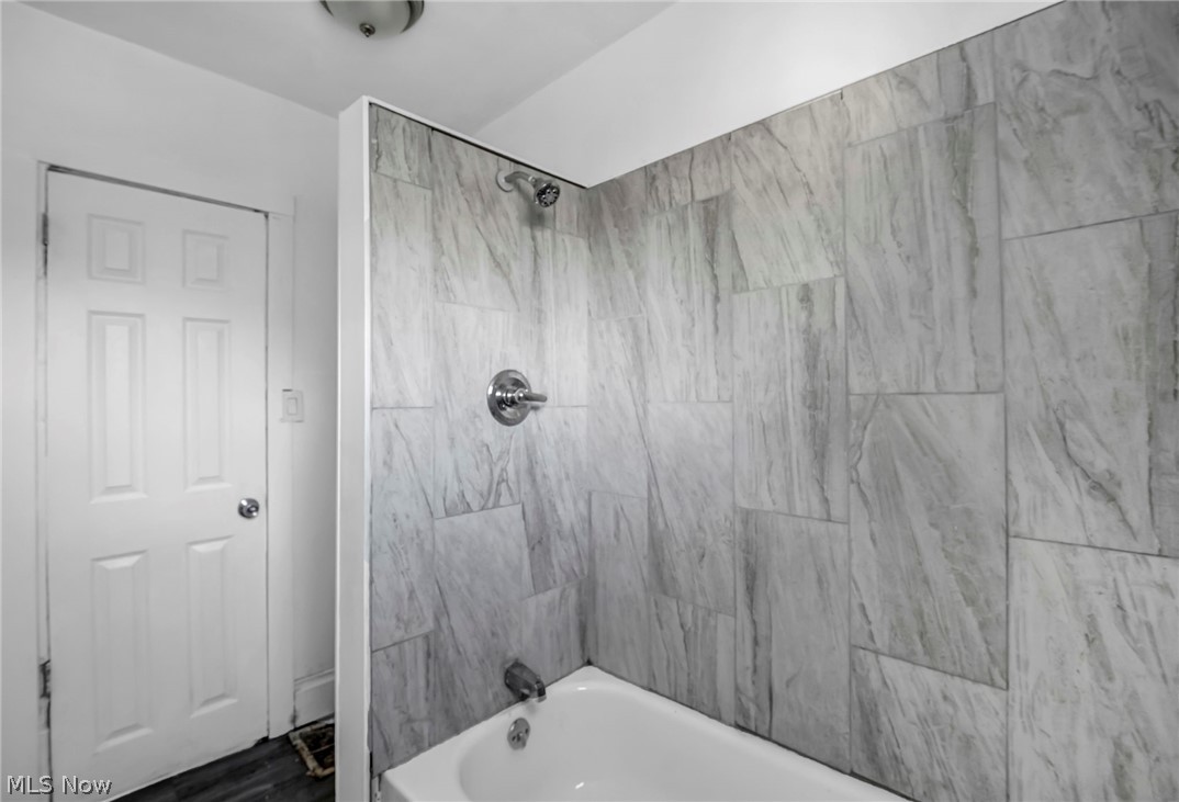 6603 Gertrude Avenue Cleveland OH 44105