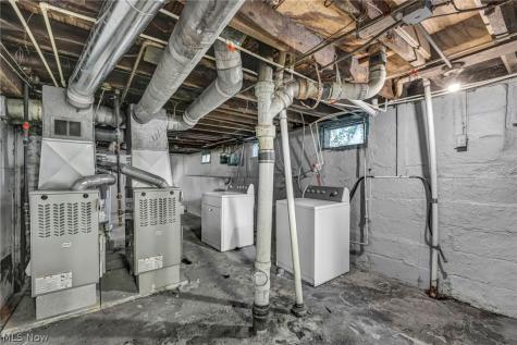 6603 Gertrude Avenue Cleveland OH 44105