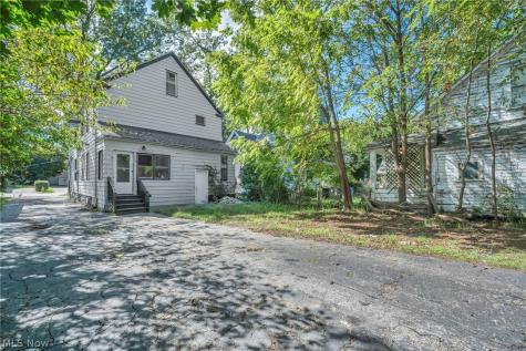 6603 Gertrude Avenue Cleveland OH 44105