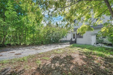 6603 Gertrude Avenue Cleveland OH 44105