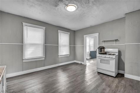 6603 Gertrude Avenue Cleveland OH 44105