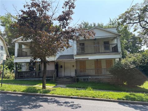 2151 8th Street SW Akron OH 44314