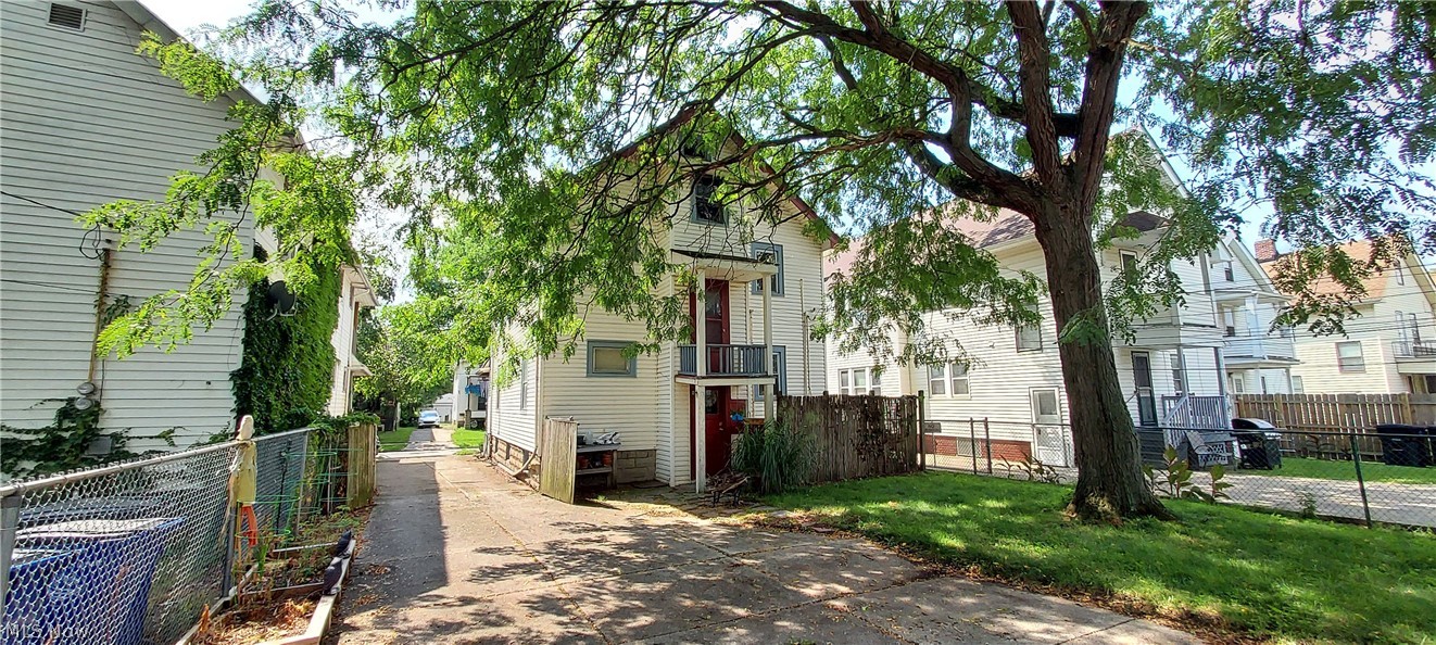 11320 Florian Avenue Cleveland OH 44111