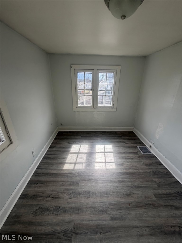 722 John Coshocton OH 43812