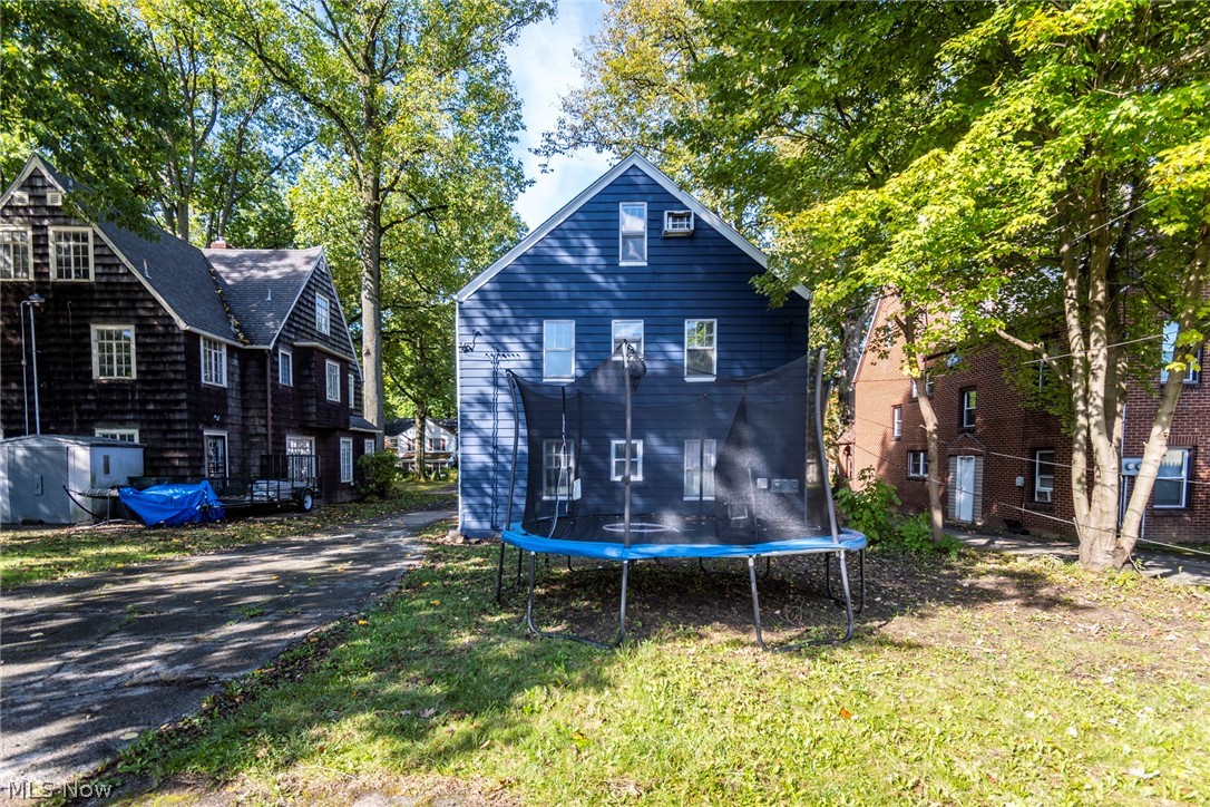 4337-4339 Chester Drive Youngstown OH 44512