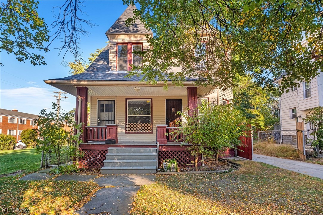 1461 Newman Avenue Lakewood OH 44107