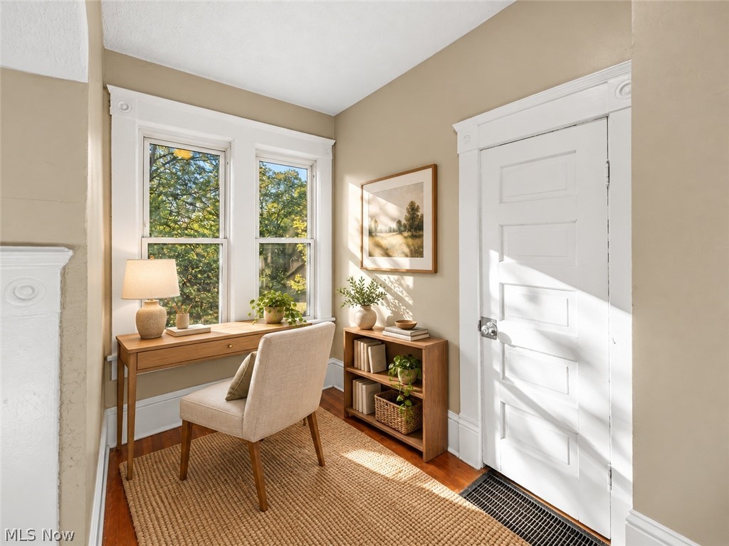 1461 Newman Avenue Lakewood OH 44107