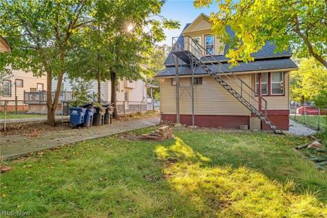 1461 Newman Avenue Lakewood OH 44107