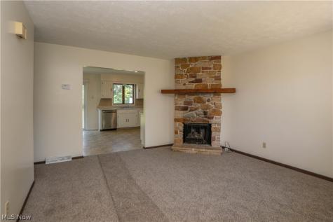 3615-3617 Mount Pleasant Street NW North Canton OH 44720