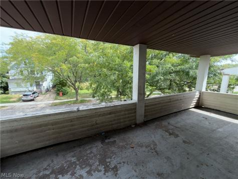 3342 W 82nd Street Cleveland OH 44102