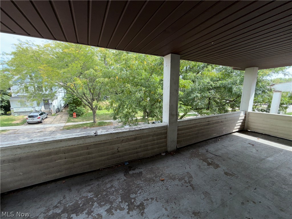 3342 W 82nd Street Cleveland OH 44102