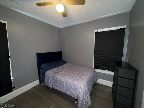 3342 W 82nd Street Cleveland OH 44102