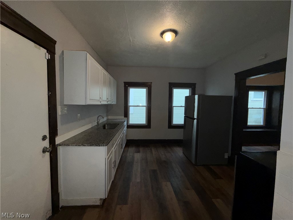 3342 W 82nd Street Cleveland OH 44102