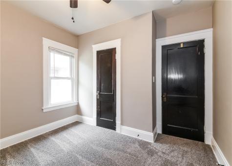 18436 Sloane Avenue Lakewood OH 44107