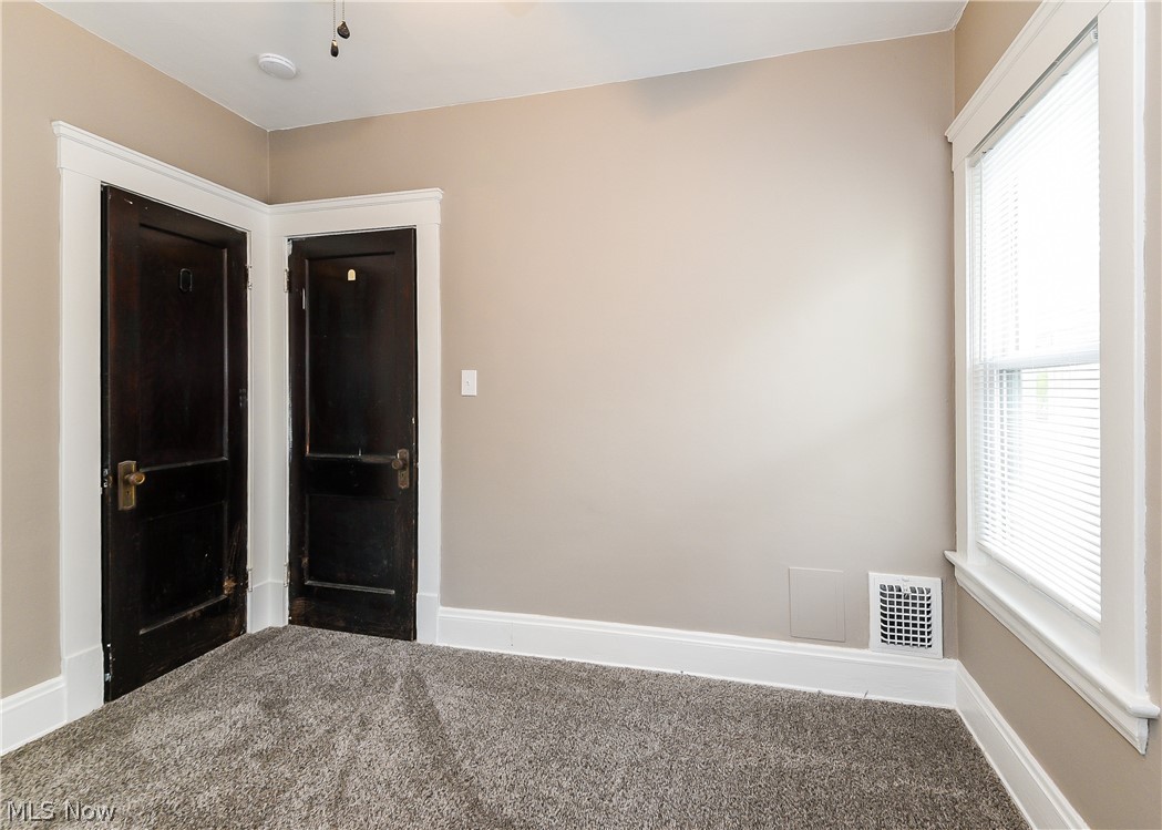 18436 Sloane Avenue Lakewood OH 44107