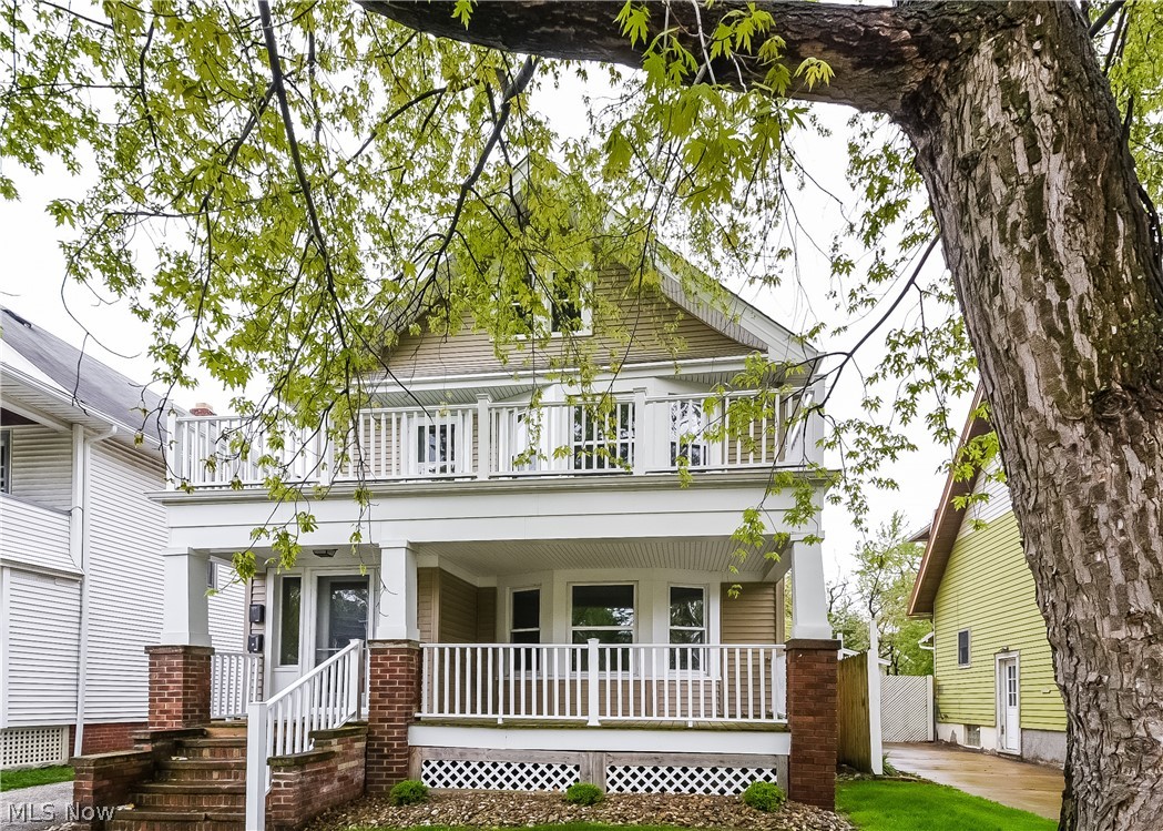 18436 Sloane Avenue Lakewood OH 44107