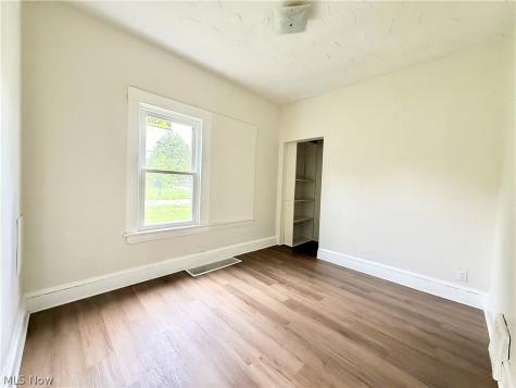 9617 Mount Auburn Avenue Cleveland OH 44104